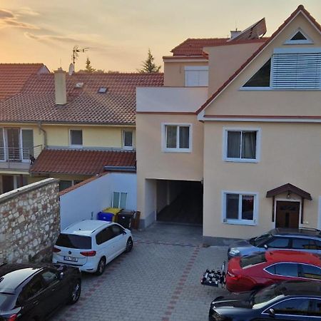 Pod Vinici Otel Mikulov Dış mekan fotoğraf