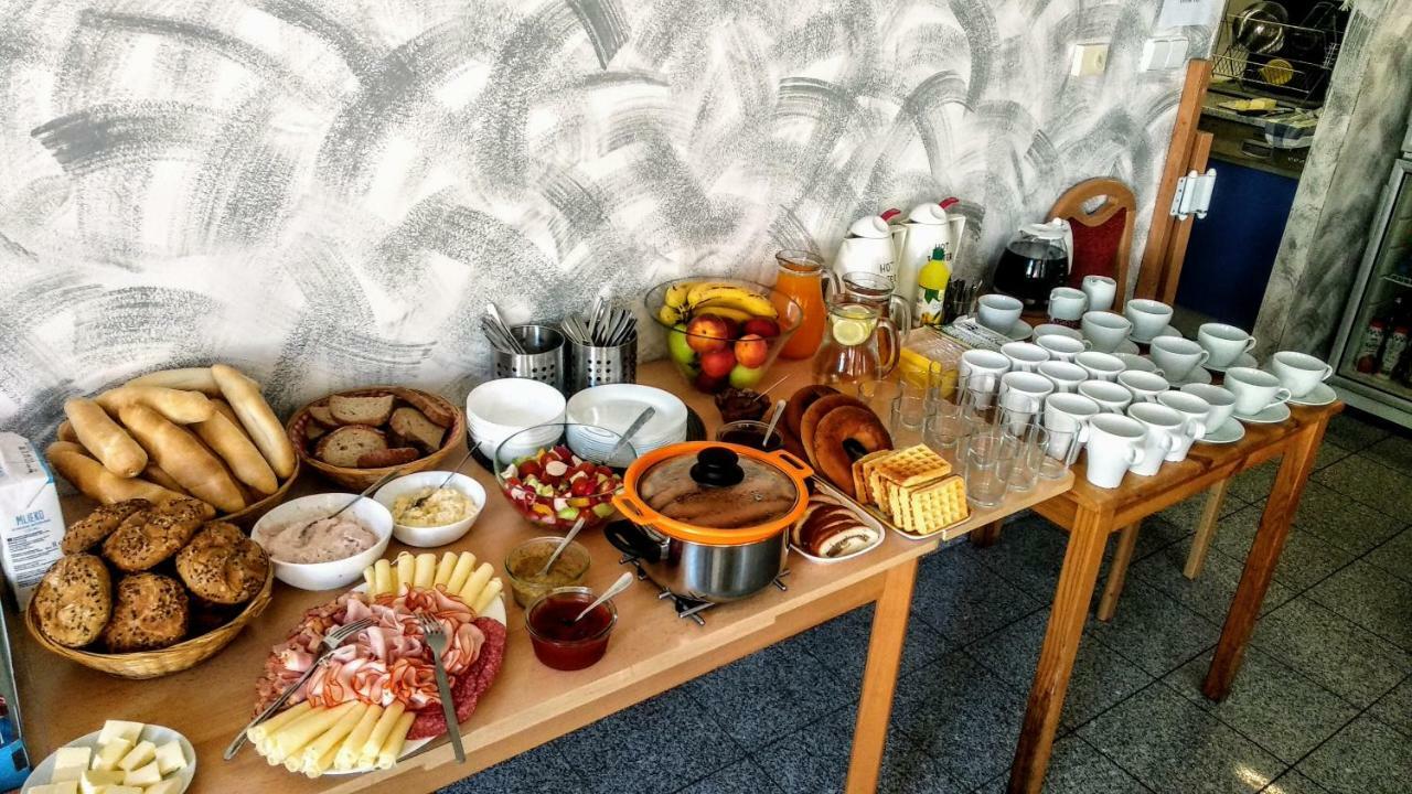 Pod Vinici Otel Mikulov Dış mekan fotoğraf