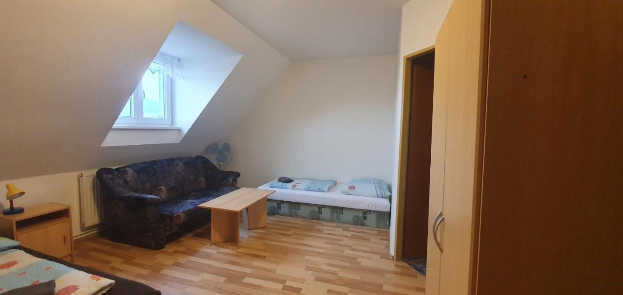 Pod Vinici Otel Mikulov Dış mekan fotoğraf