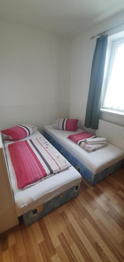 Pod Vinici Otel Mikulov Dış mekan fotoğraf