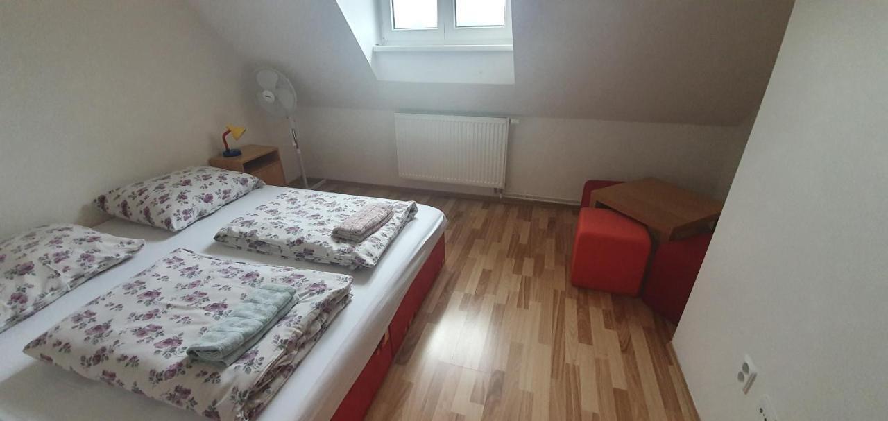 Pod Vinici Otel Mikulov Dış mekan fotoğraf